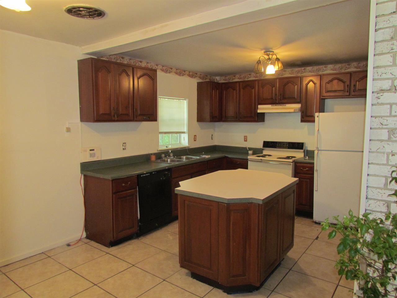 4506 East Montclair Road Pensacola, FL 32505 - Photo 9 of 15 Gallery Image 9