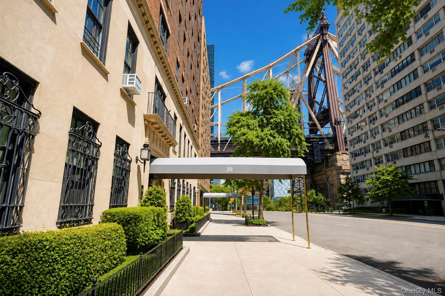 30 Sutton Place, Unit 12E Manhattan, NY 10022 - Photo 21 of 24 Gallery Image 21