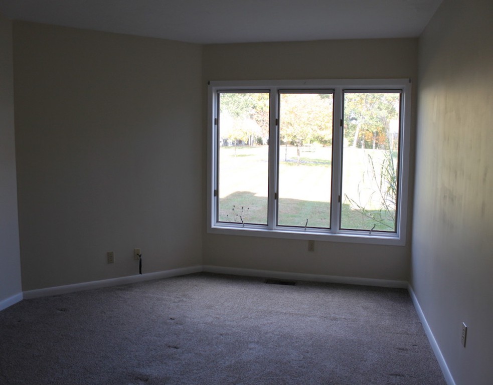 704 Beacon Park Road, Unit 704 Webster, MA 01570 - Photo 18 of 34 Gallery Image 18