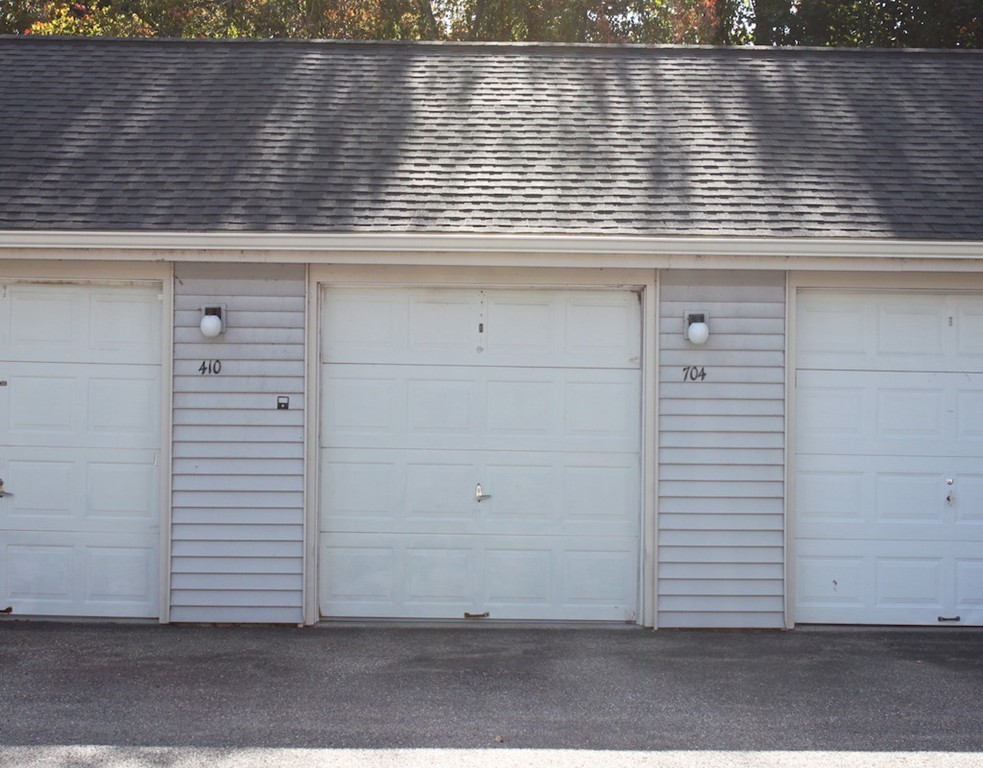 704 Beacon Park Road, Unit 704 Webster, MA 01570 - Photo 23 of 34 Gallery Image 23