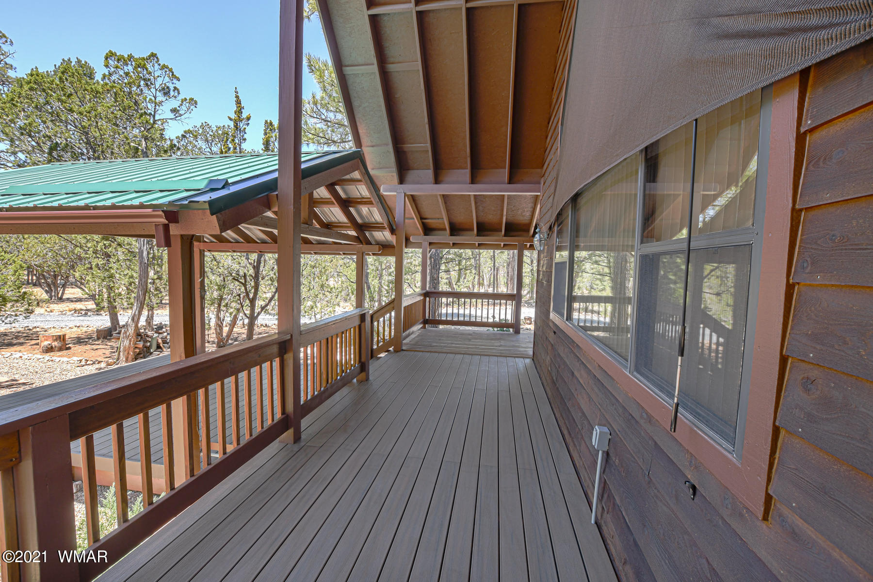 2084 Round-Up Road Overgaard, AZ 85933 - Photo 6 of 33