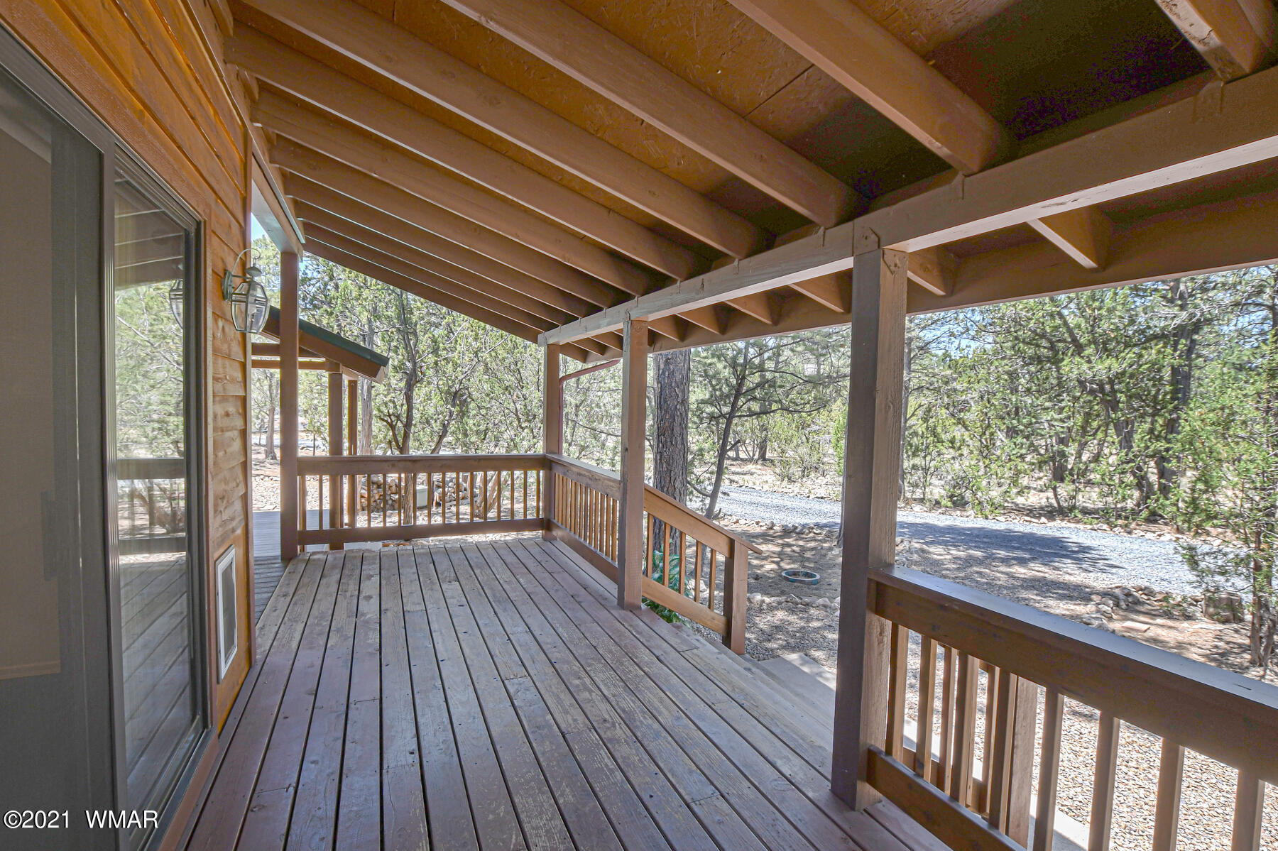 2084 Round-Up Road Overgaard, AZ 85933 - Photo 8 of 33