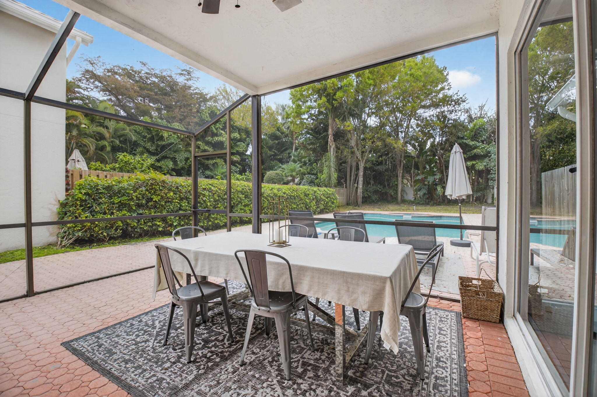 2464 Northwest 66th Drive Boca Raton, FL 33496 - Photo 43 of 72 43-web-or-mls-046_DSC_0414