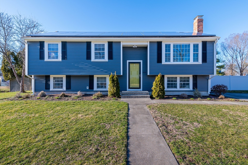 264 Turner Road Rockland, MA 02370 - Photo 1 of 42 Gallery Image 1