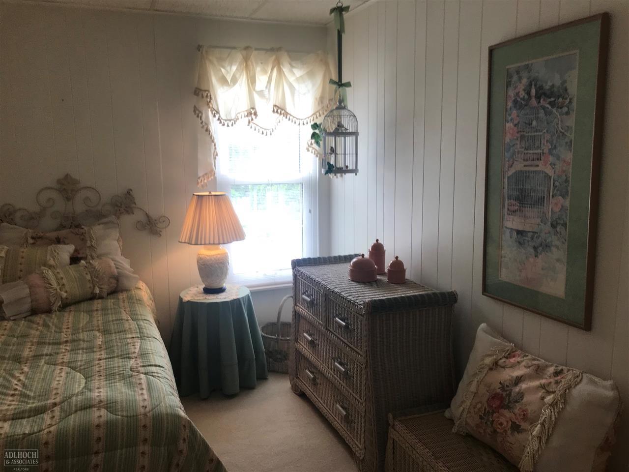 116 Muir Road Grosse Pointe Farms, MI 48236 - Photo 8 of 28