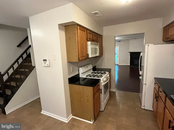 $2,600 | 32 Wyckwood Court, Newtown, PA 18940