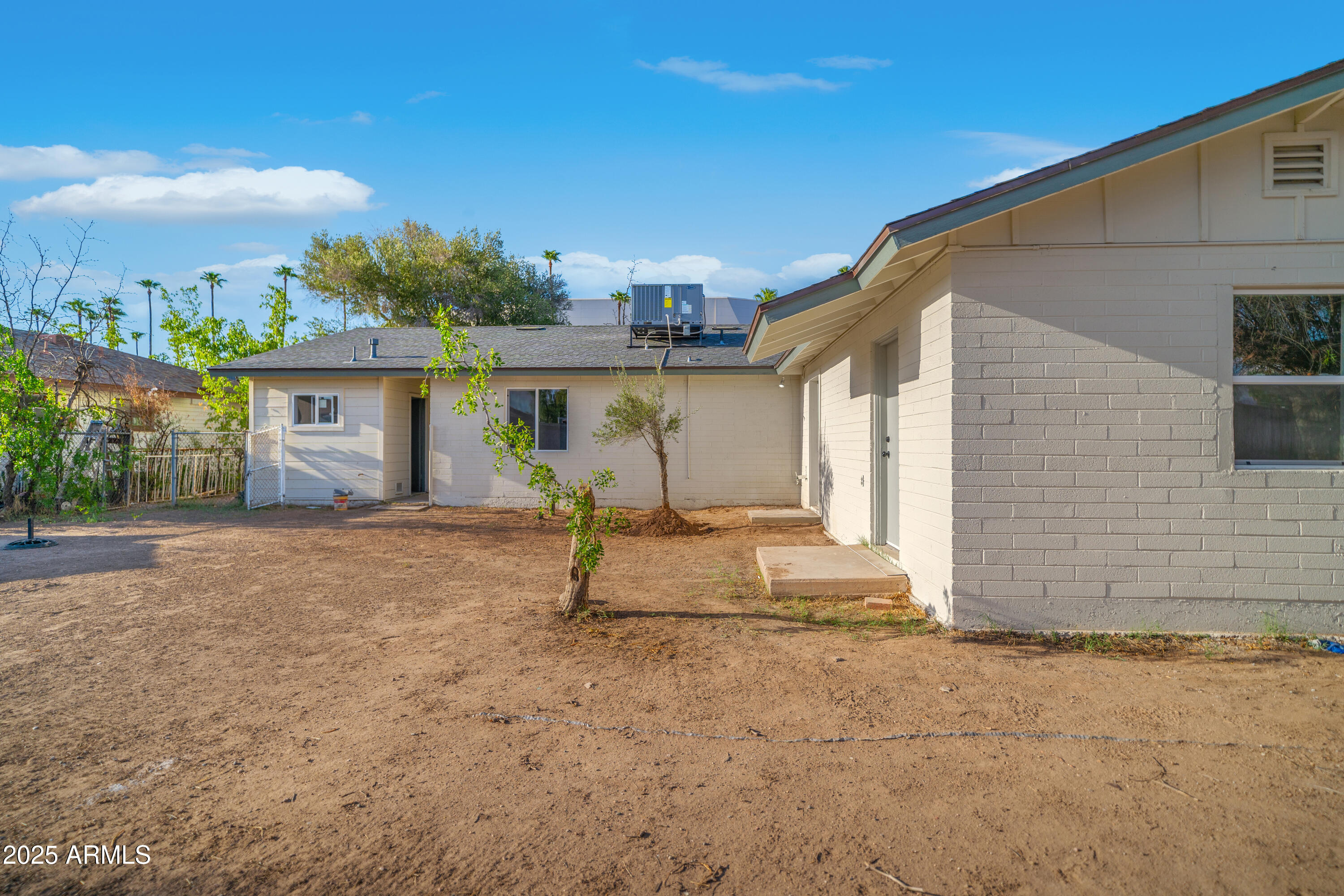 3223 West Camelback Road Phoenix, AZ 85017 - Photo 19 of 21 DSC01848