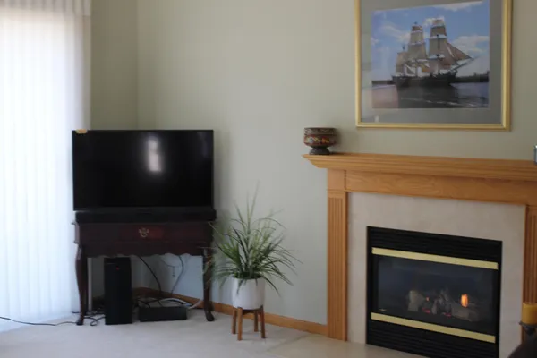 $279,000 | 6889 Folkestone Road, Unit 711, Apple Valley, MN 55124