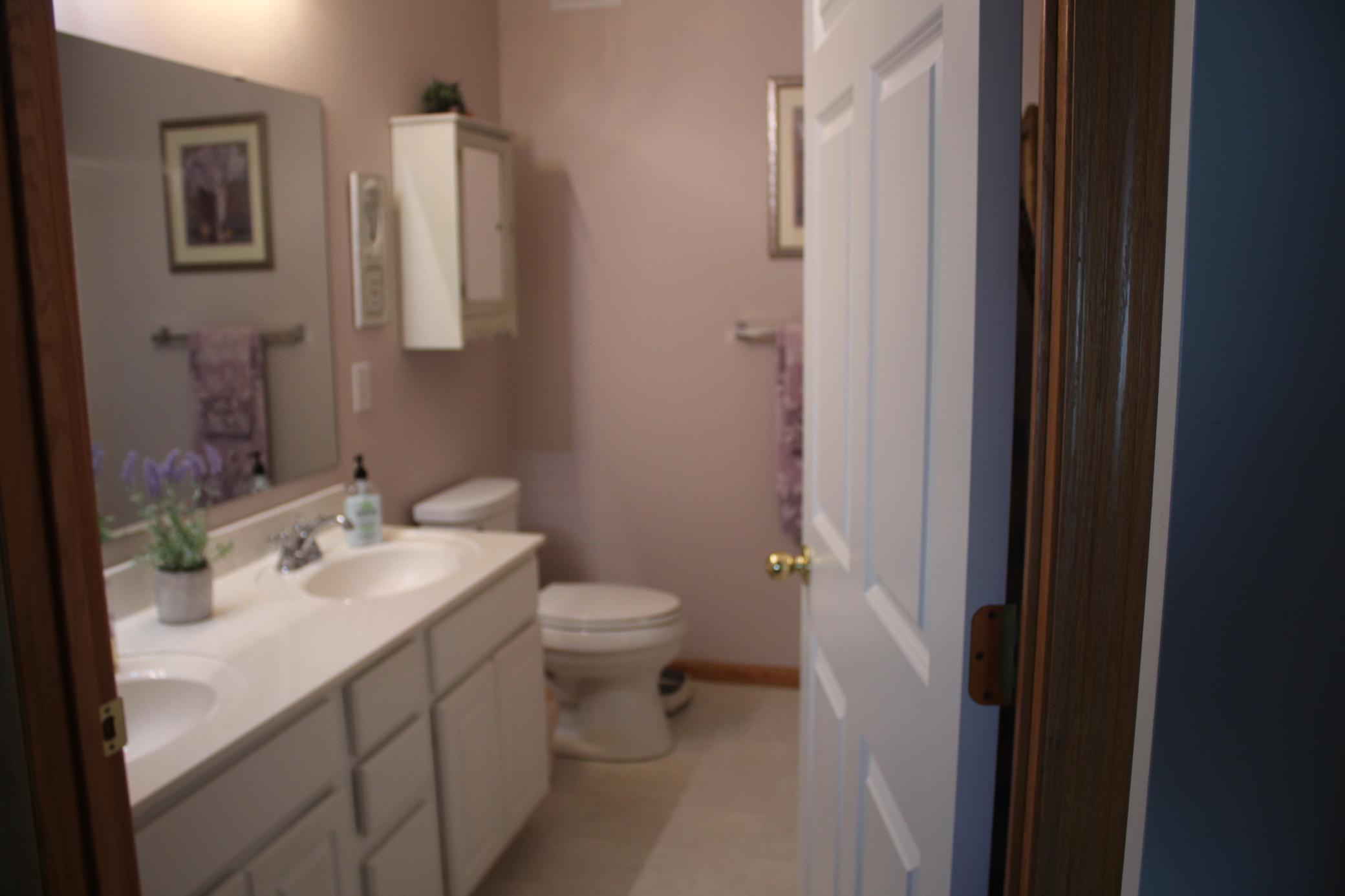 6889 Folkestone Road, Unit 711 Apple Valley, MN 55124 - Photo 12 of 21