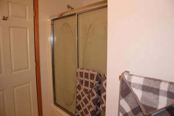 $267,000 | 6889 Folkestone Road, Unit 711, Apple Valley, MN 55124