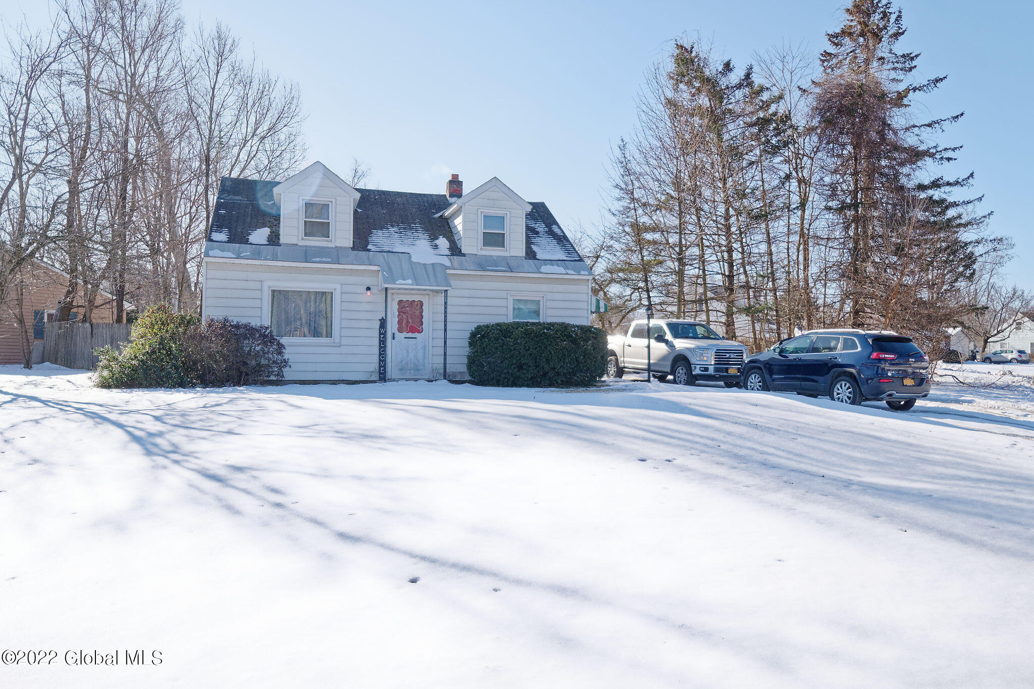 1000 Bruce Lane Rotterdam, NY 12303 - Photo 1 of 12 0 Front 2