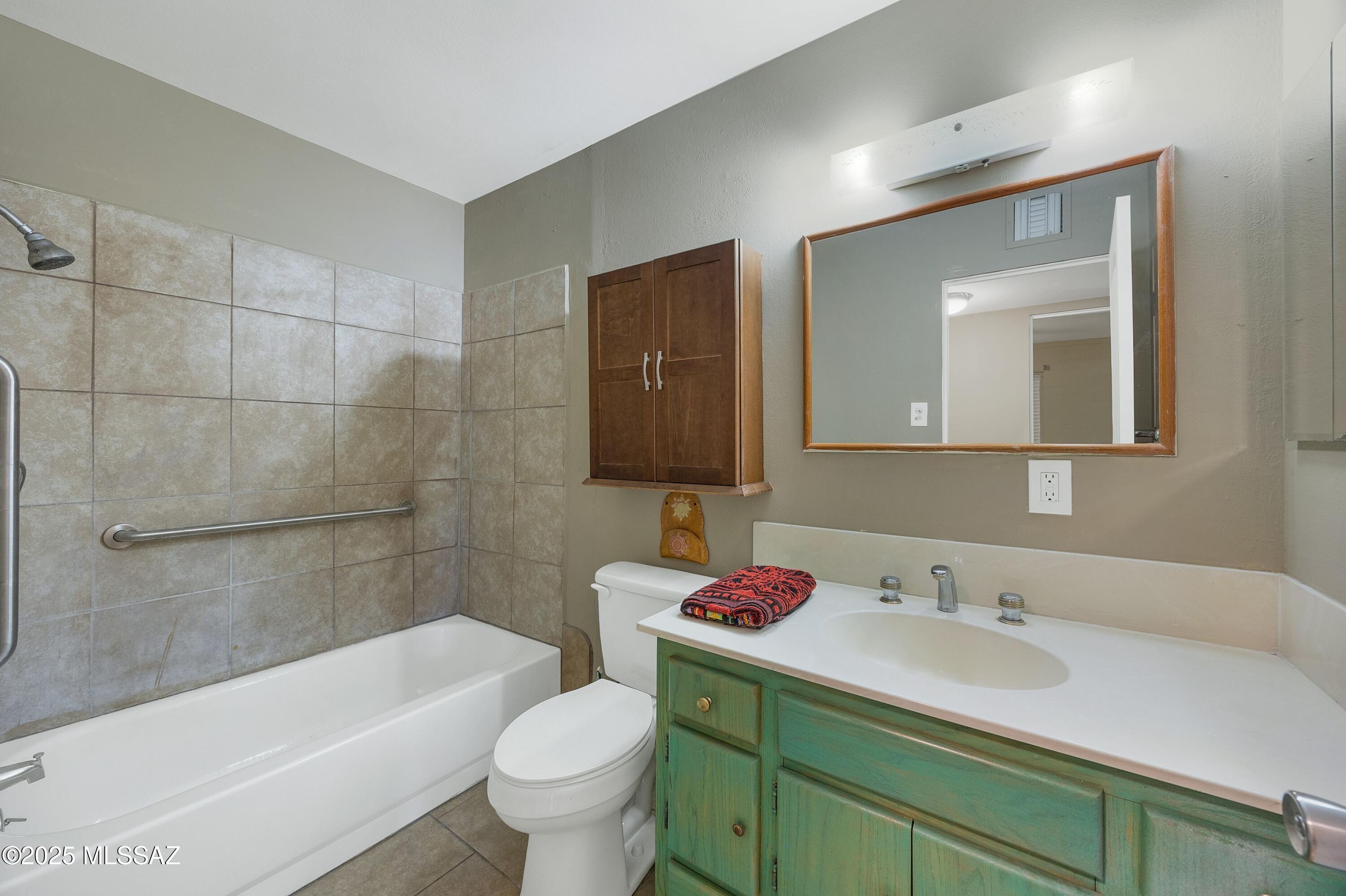 3326 North Reno Avenue Tucson, AZ 85705 - Photo 13 of 21 3326 N Reno Ave-1-11