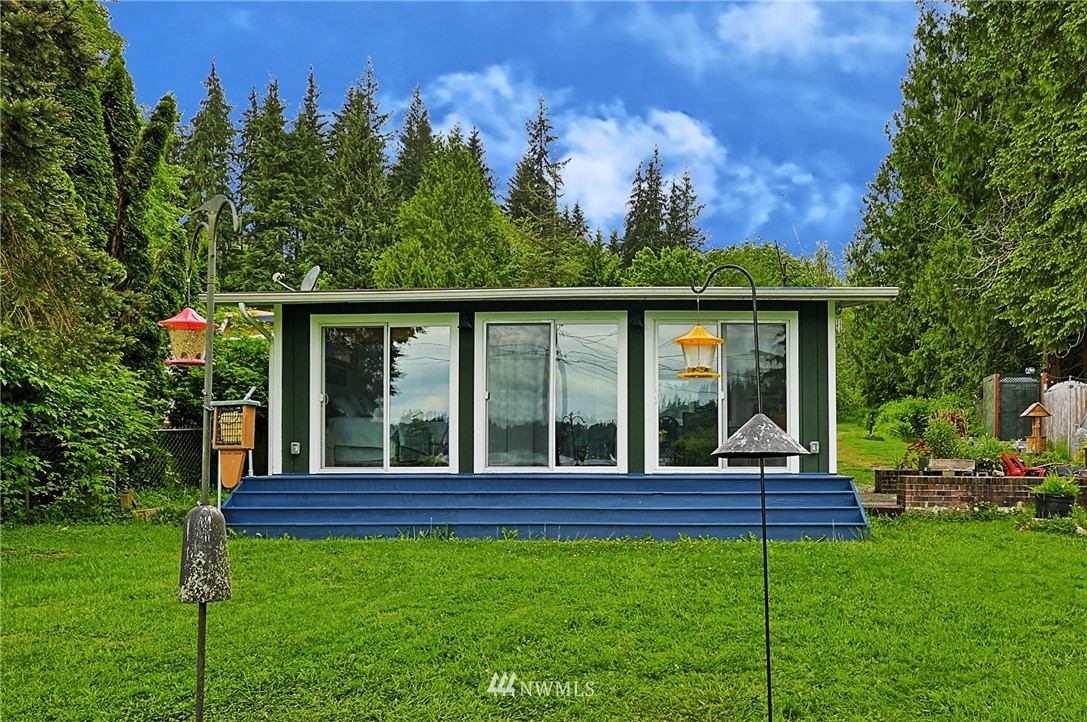 18812 Lerch Road Snohomish, WA 98290 - Photo 4 of 35 a view of a house with backyard porch and sitting area