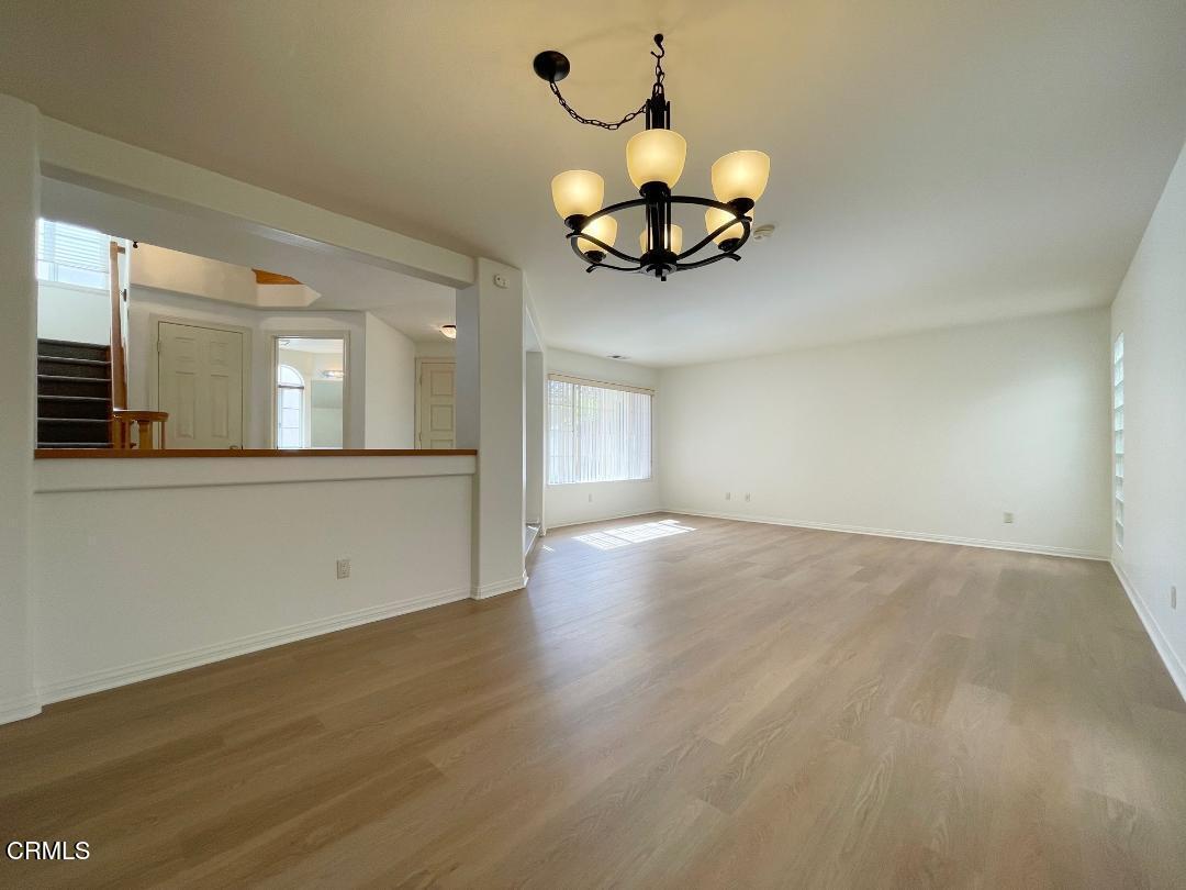 2186 Eastridge Loop Oxnard, CA 93036 - Photo 14 of 39 33