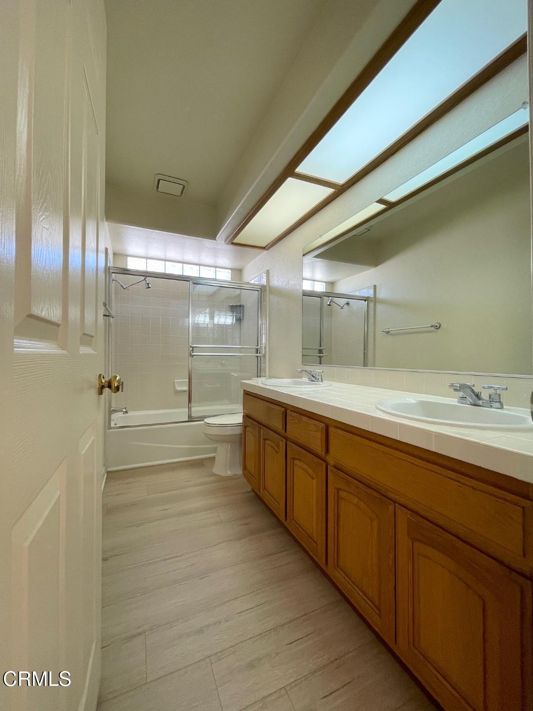 2186 Eastridge Loop Oxnard, CA 93036 - Photo 24 of 39 20