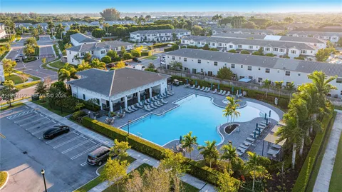 $348,000 | 2649 Southeast 13th Street, Unit 2649, Homestead, FL 33035