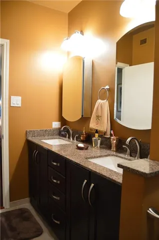 $2,300 | 1750 St Charles Avenue, Unit 511, New Orleans, LA 70130