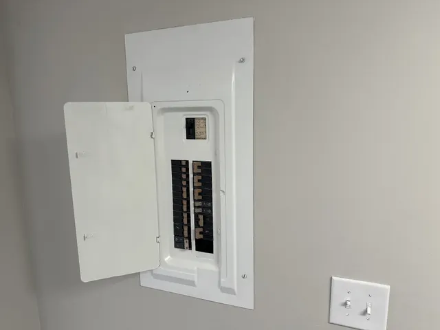 a view of a storage & utility room with washer and dryer