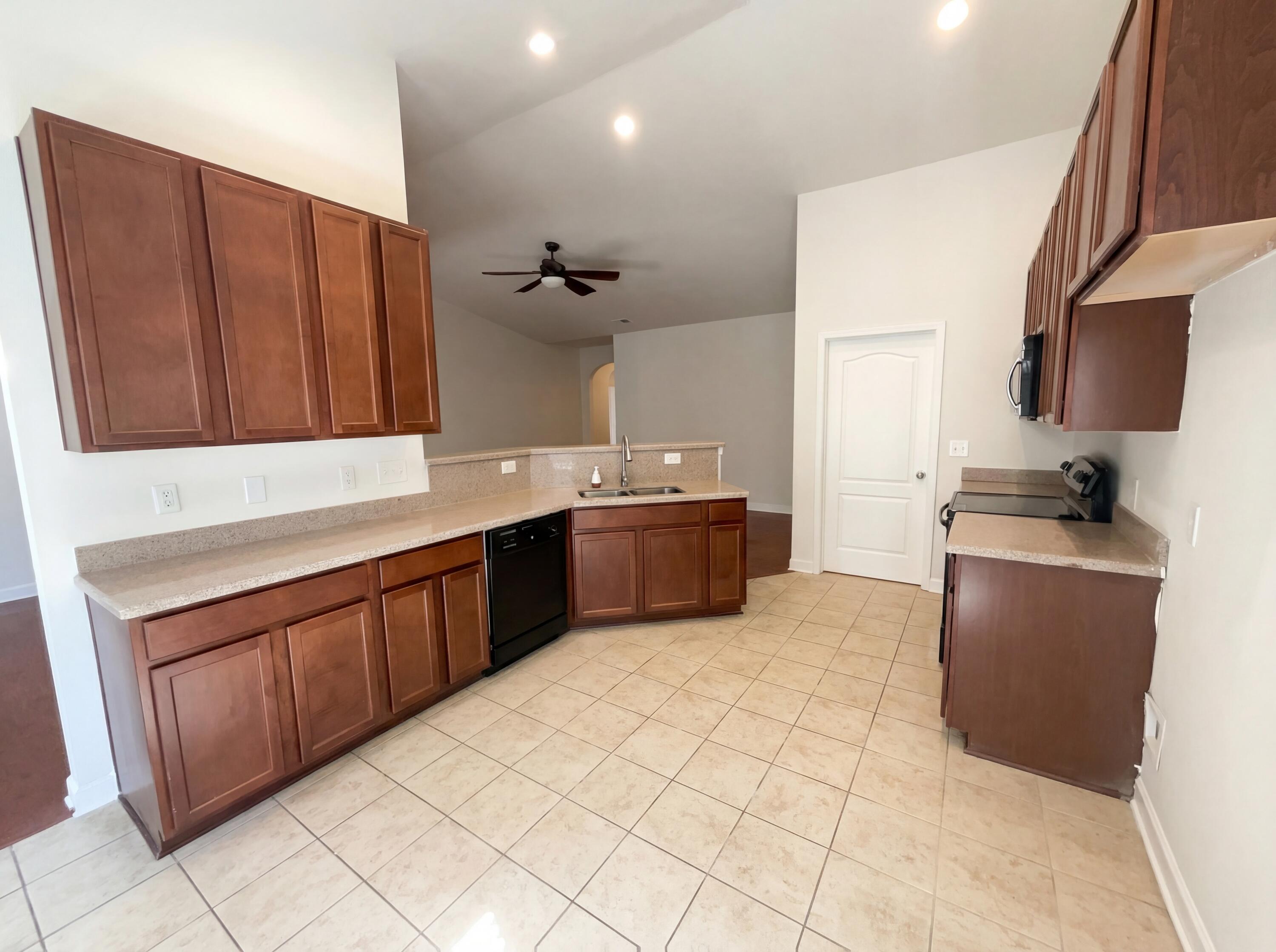 2014 Hunters Bend Trail Ladson, SC 29456 - Photo 2 of 17 listing_1