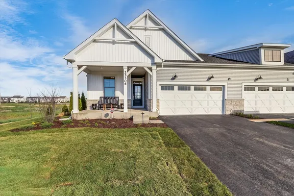 $649,990 | 23306 West Kennebec Drive, Plainfield, IL 60585