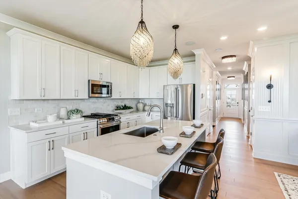 $629,990 | 23306 West Kennebec Drive, Plainfield, IL 60585