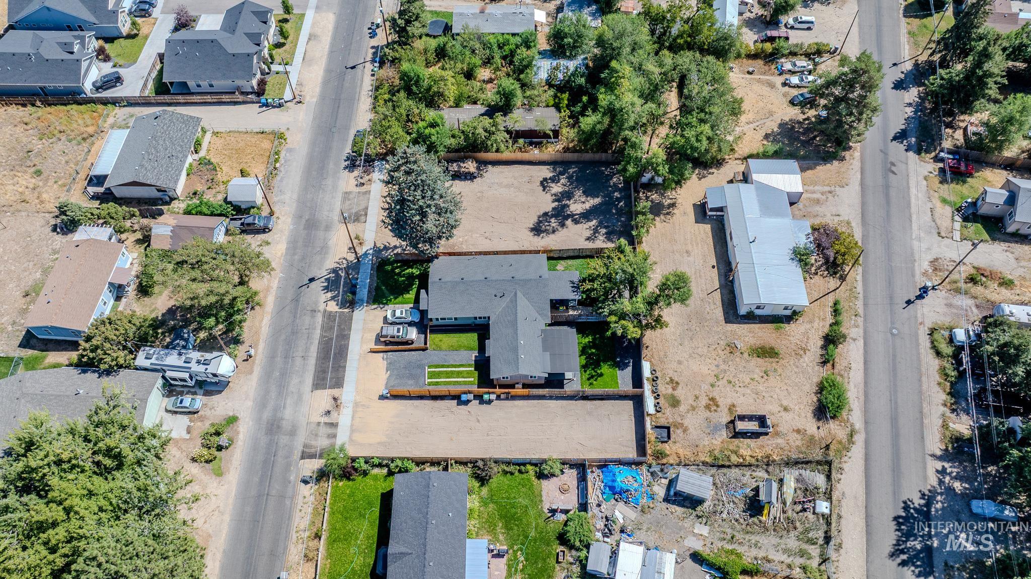 10355 Utahna Road Boise, ID 83714 - Photo 13 of 17 Gallery Image 13