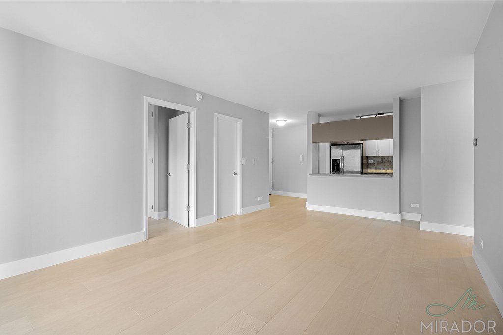 330 East 39th Street, Unit 33J Manhattan, NY 10016 - Photo 3 of 22