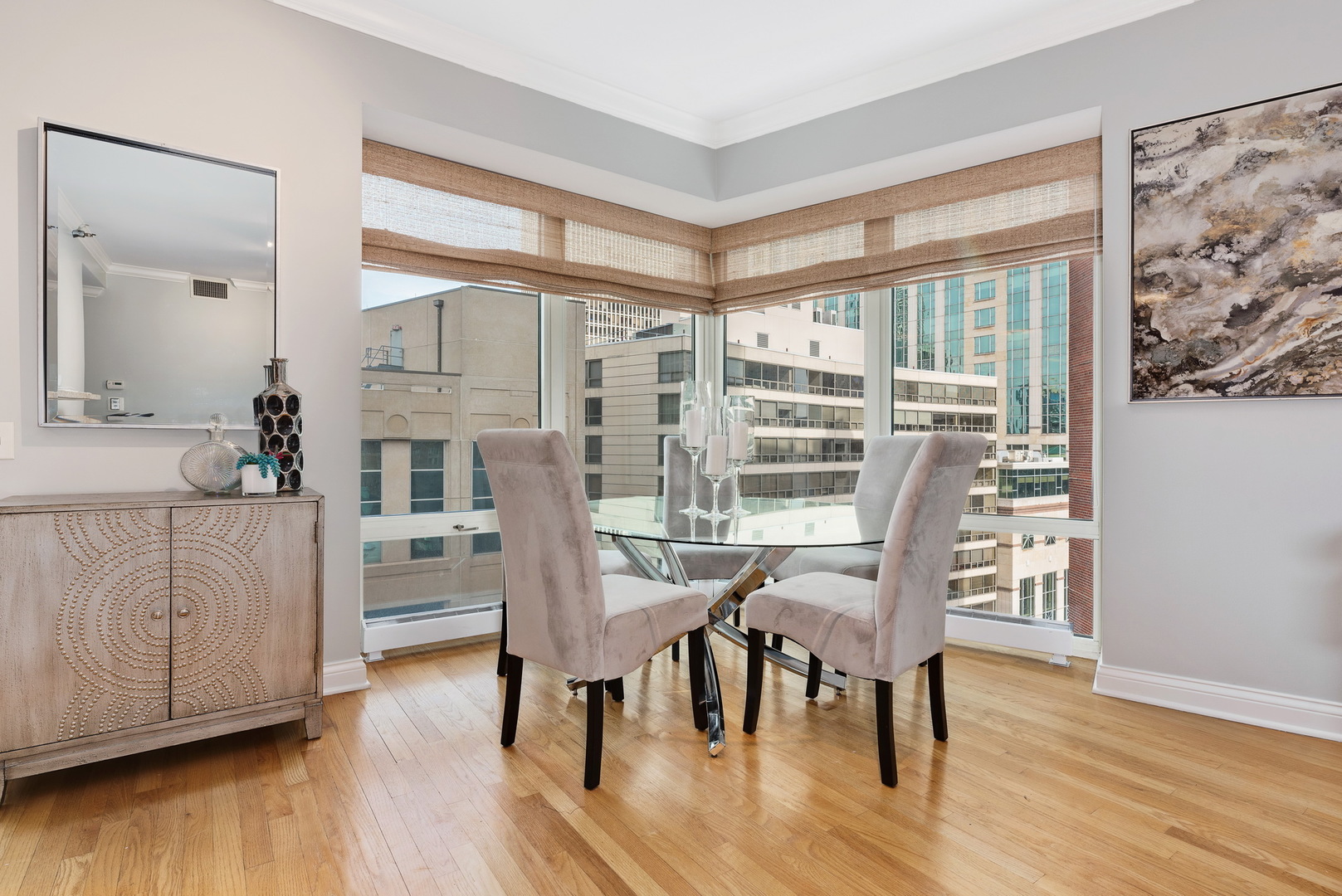 57 East Delaware Place, Unit 1403 Chicago, IL 60611 - Photo 9 of 26