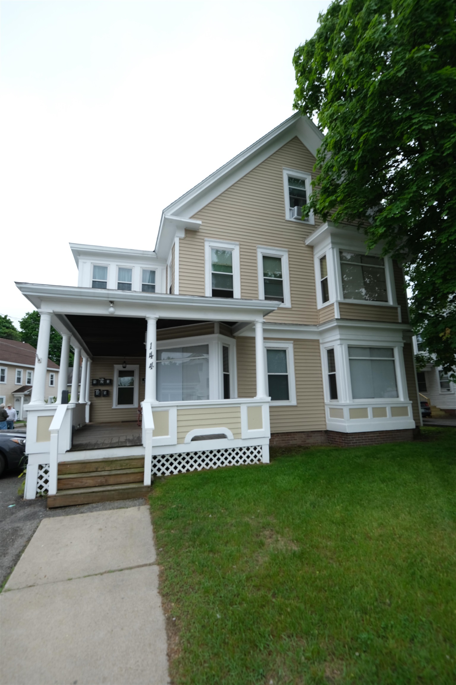 144 North Main Street Rochester, NH 03867 - Photo 3 of 8