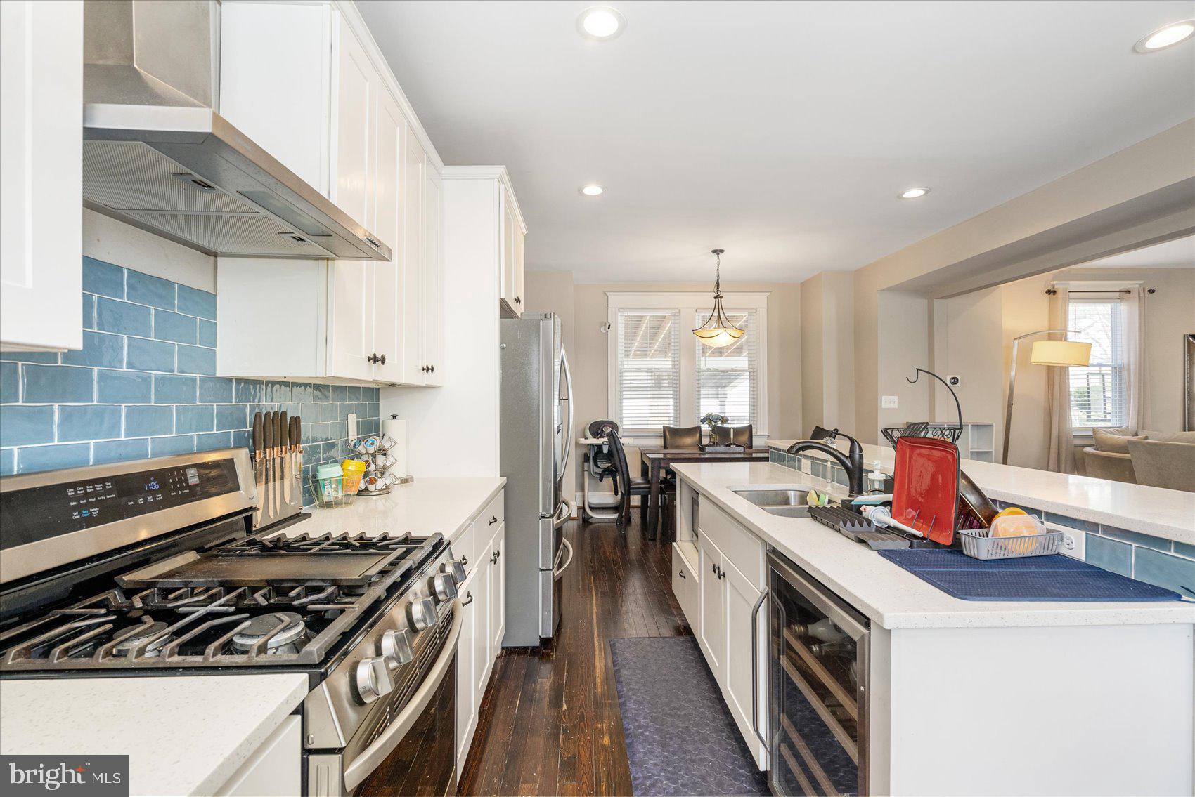 4419 Raspe Avenue Baltimore, MD 21206 - Photo 13 of 46