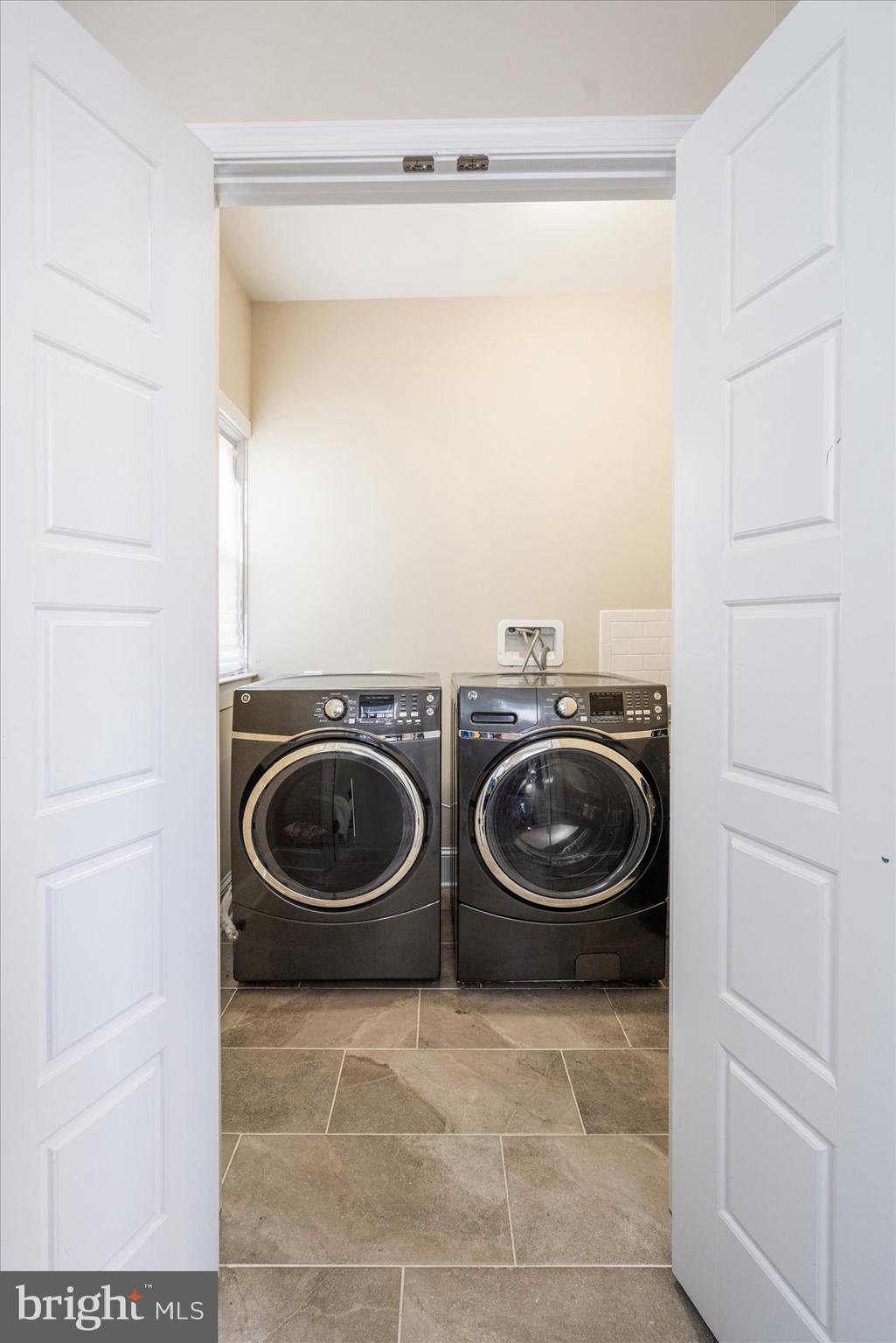 4419 Raspe Avenue Baltimore, MD 21206 - Photo 19 of 46