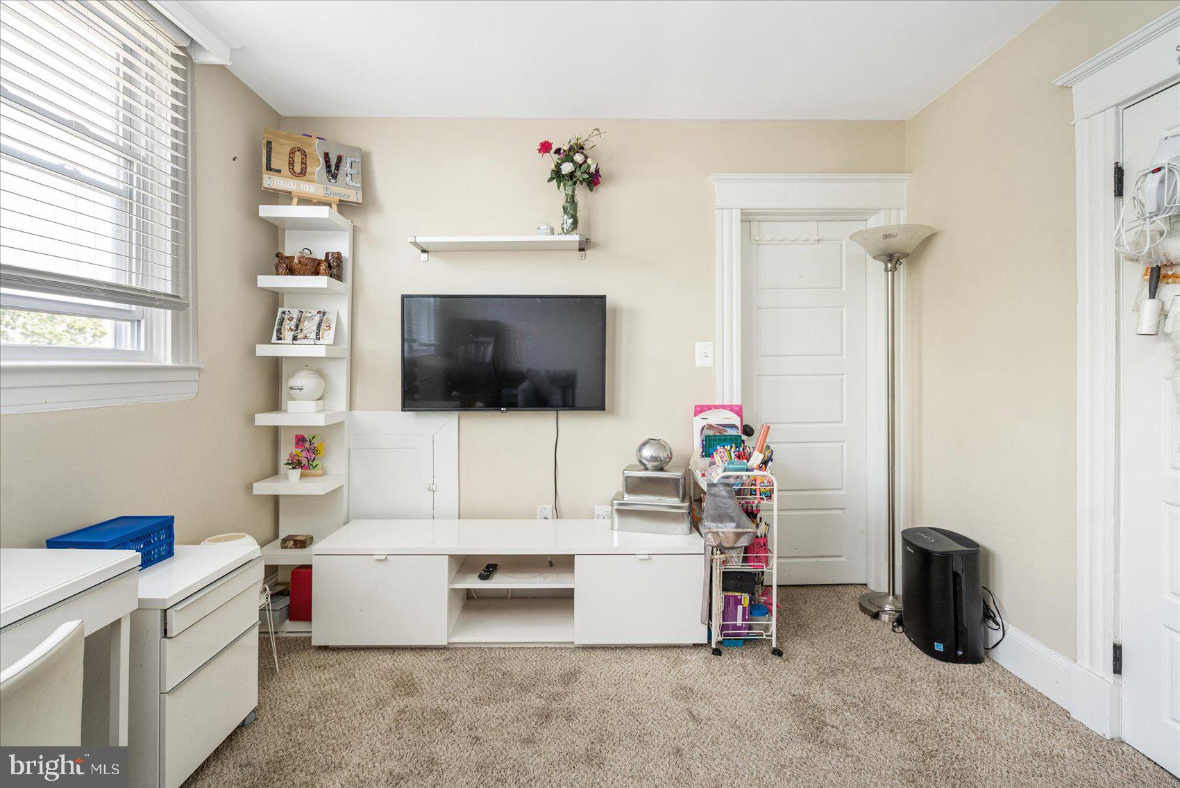 4419 Raspe Avenue Baltimore, MD 21206 - Photo 39 of 46