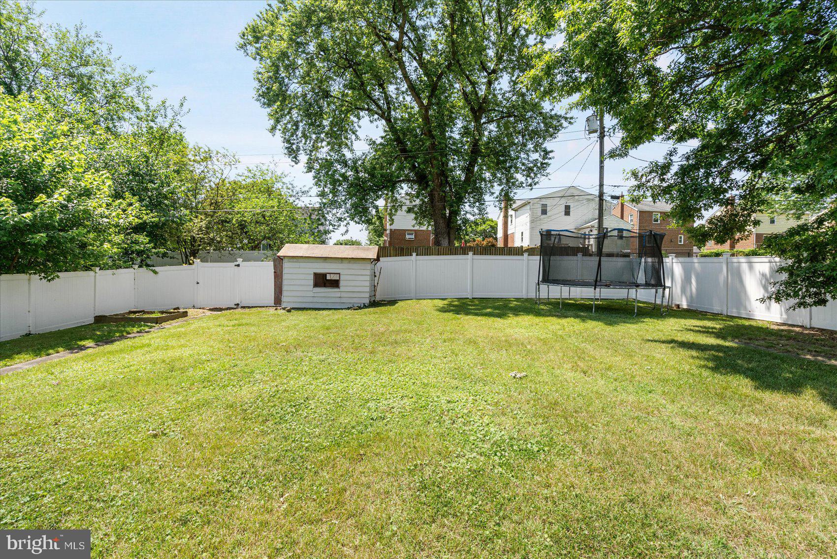 4419 Raspe Avenue Baltimore, MD 21206 - Photo 42 of 46