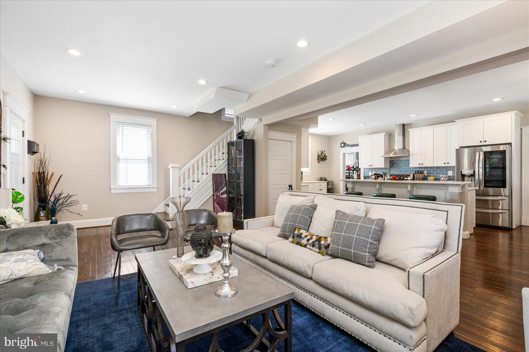 4419 Raspe Avenue Baltimore, MD 21206 - Photo 8 of 46