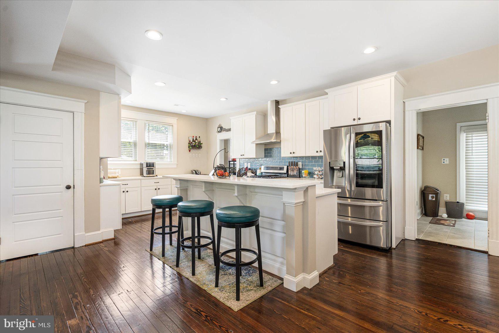 4419 Raspe Avenue Baltimore, MD 21206 - Photo 10 of 46