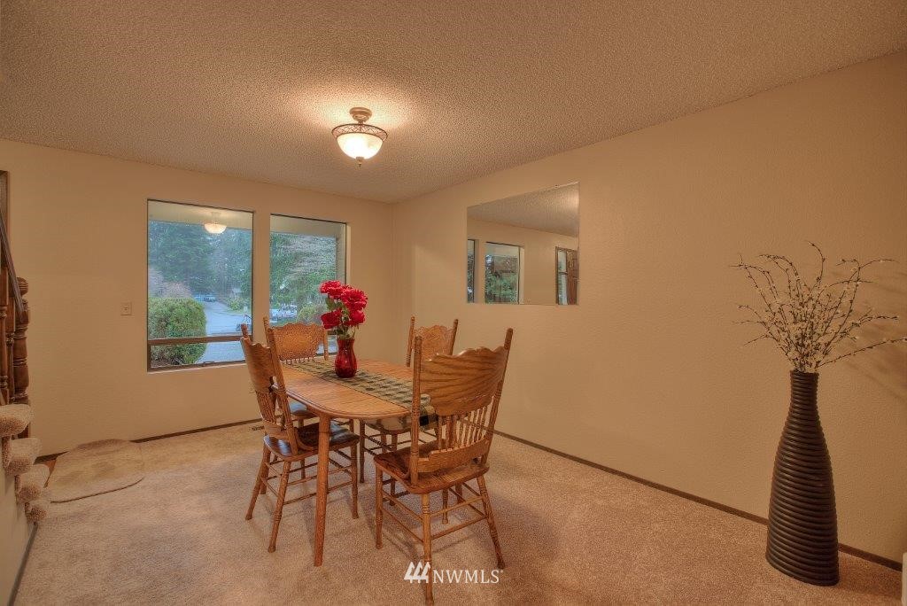 11113 Southeast 183rd Place Renton, WA 98055 - Photo 4 of 22