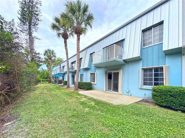 $1,900 | 950 South Kanner Highway, Unit 9, Stuart, FL 34994