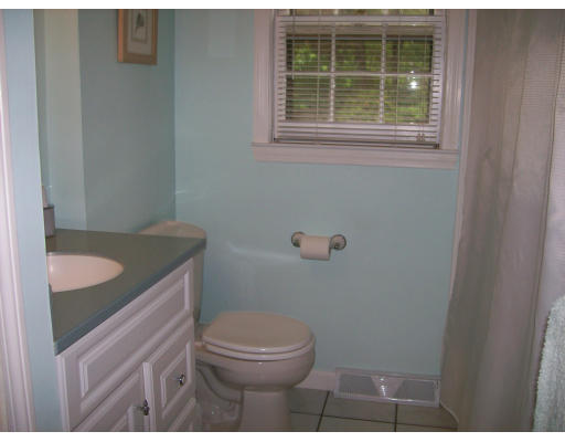 16 Trotting Road Chelmsford, MA 01824 - Photo 8 of 17