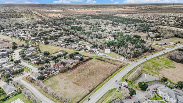 $1,480,000 | 0 Fm 517, Dickinson, TX 77539