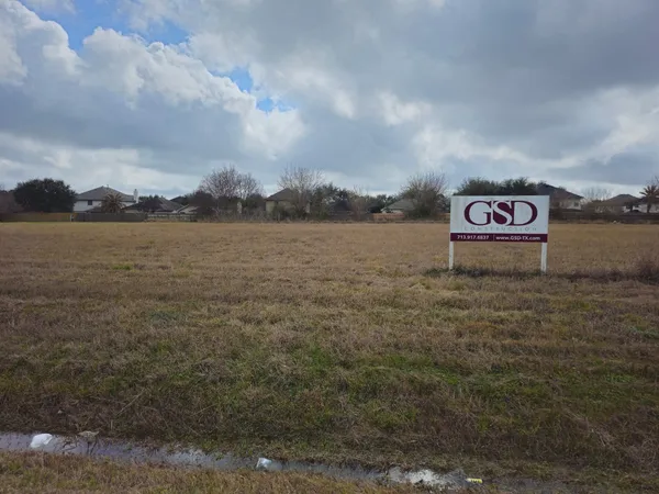 $1,480,000 | 0 Fm 517, Dickinson, TX 77539