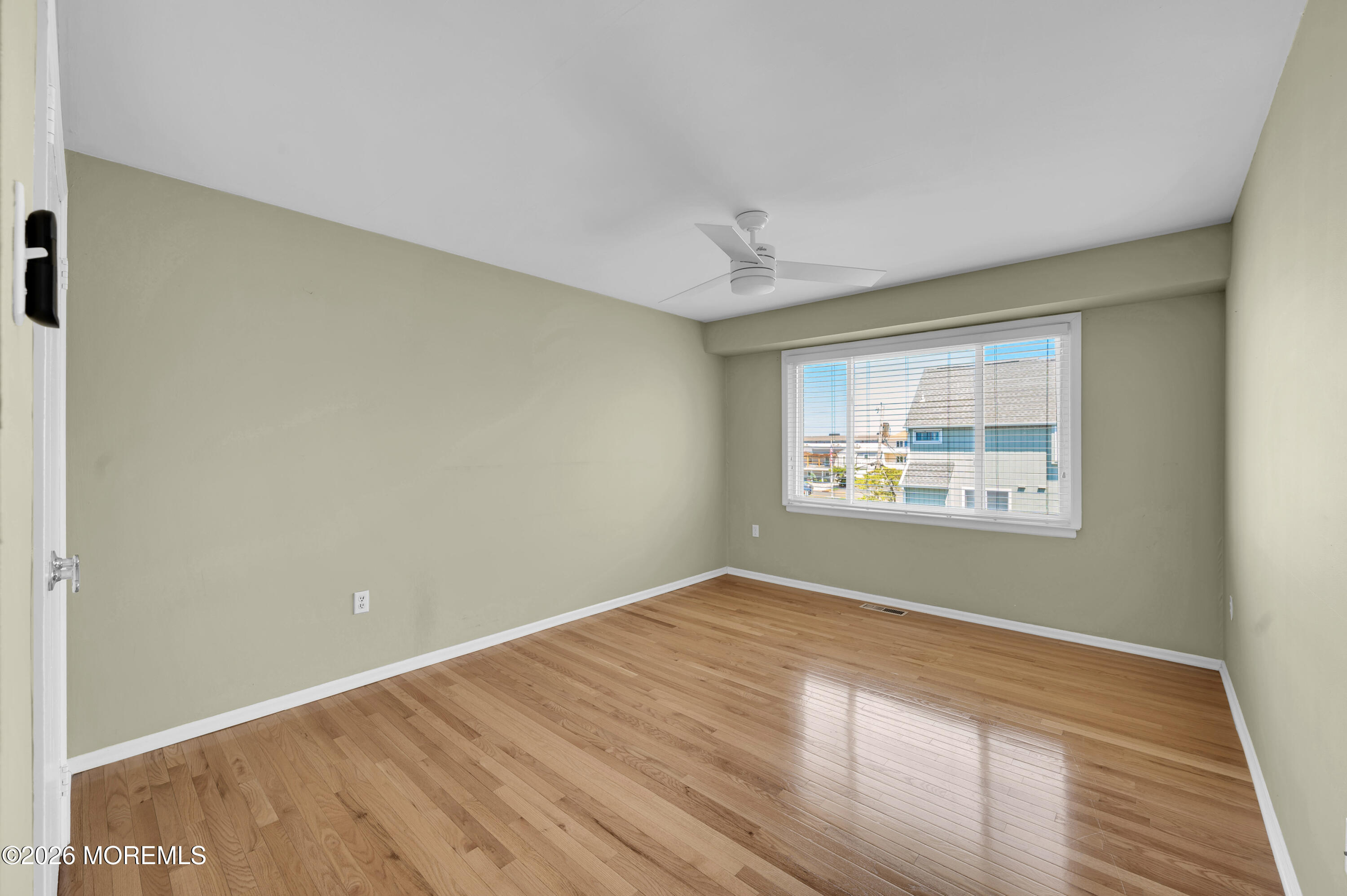 5 Island View Way, Unit 2 Sea Bright, NJ 07760 - Photo 7 of 20 Bed 1a