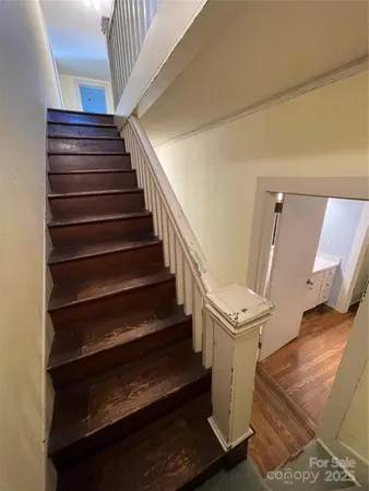 a view of an entryway
