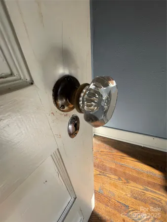 a close view of door lock