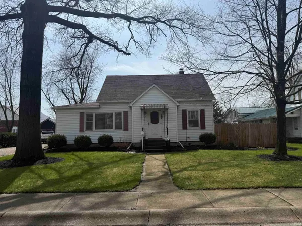 $220,000 | 256 West Hoosier Street, Berne, IN 46711