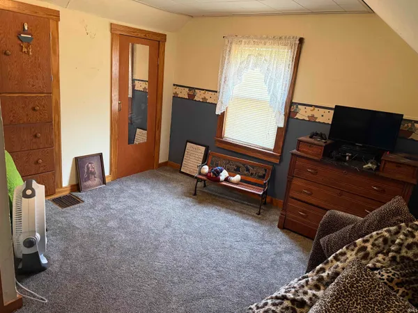 $220,000 | 256 West Hoosier Street, Berne, IN 46711