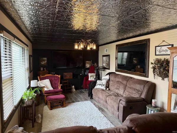 $220,000 | 256 West Hoosier Street, Berne, IN 46711