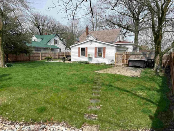 $220,000 | 256 West Hoosier Street, Berne, IN 46711