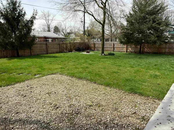 $220,000 | 256 West Hoosier Street, Berne, IN 46711