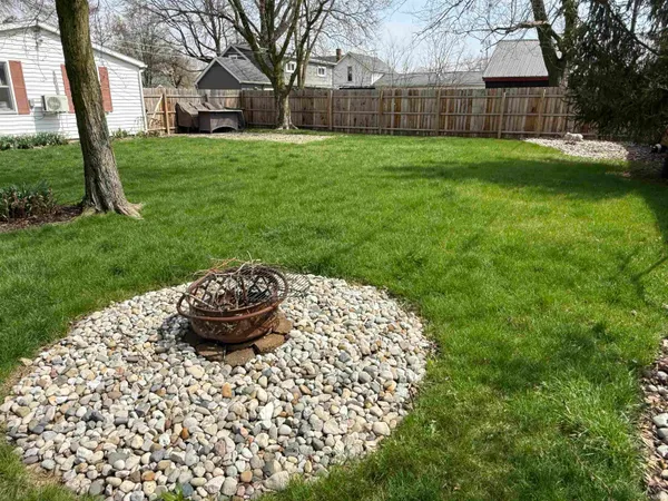 $220,000 | 256 West Hoosier Street, Berne, IN 46711