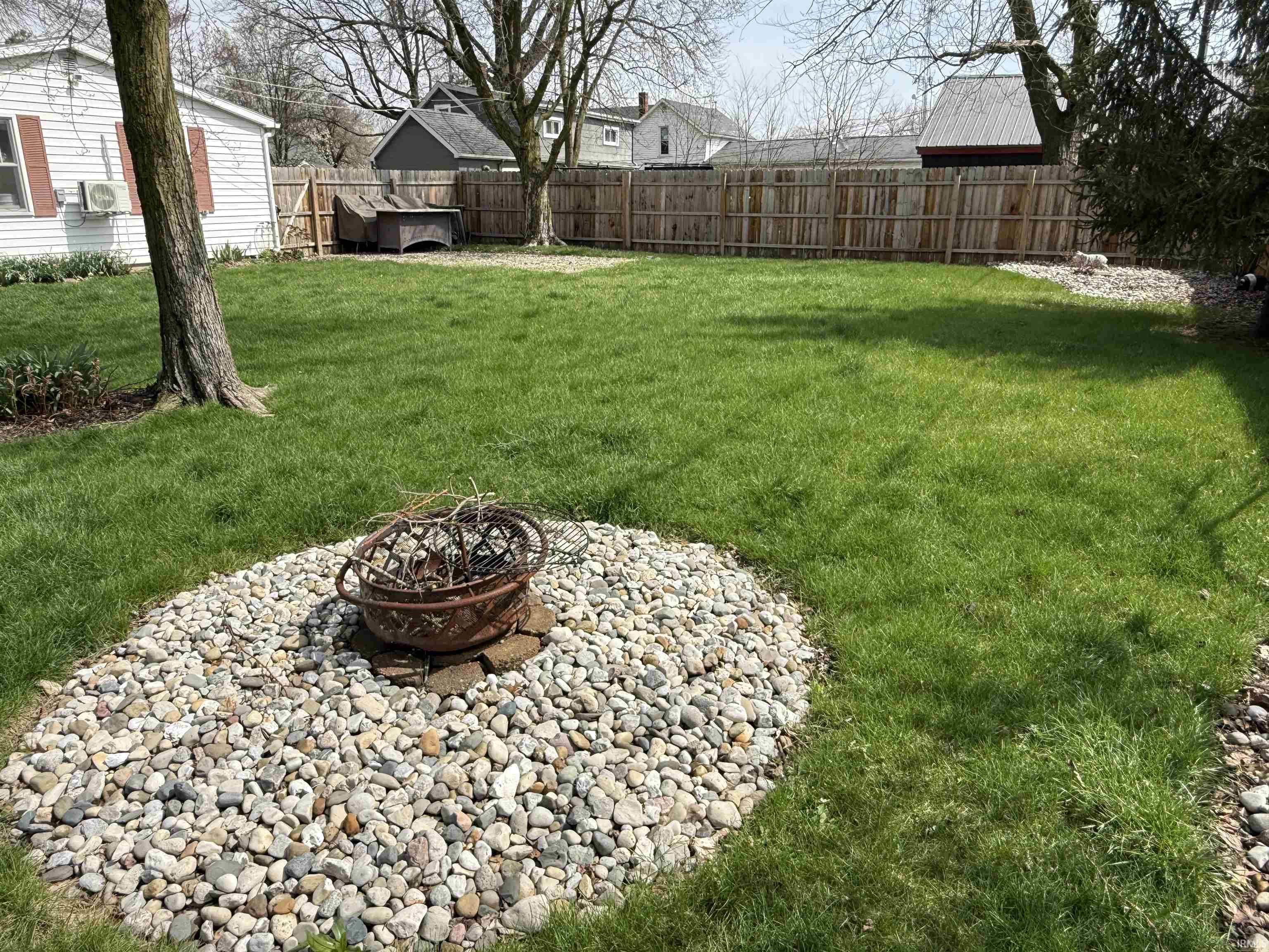 256 West Hoosier Street Berne, IN 46711 - Photo 26 of 32